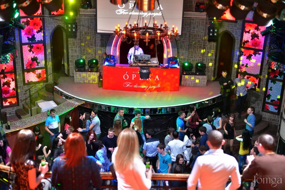 Фотография с Чак-чак Party в Опера