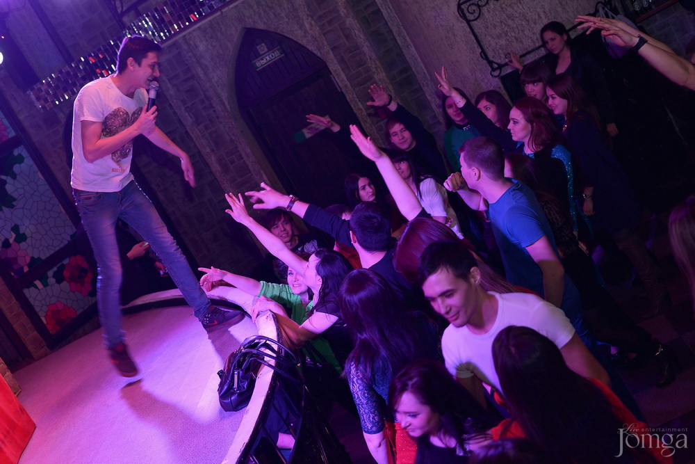 Фотография с Чак-чак Party в Опера