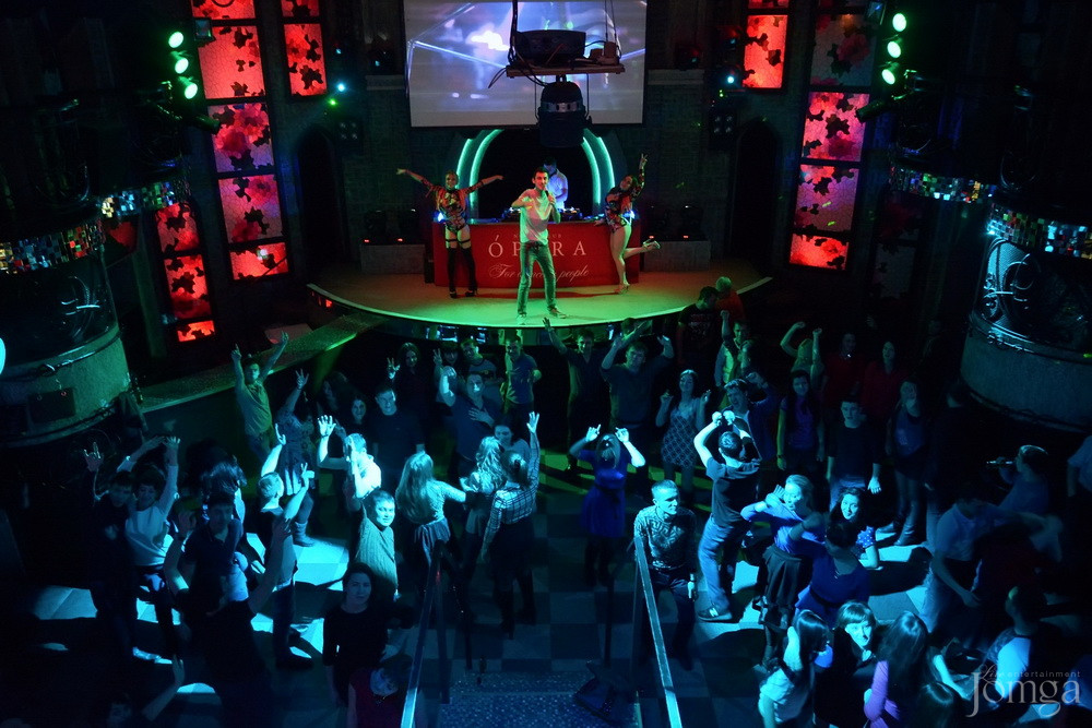 Фотография с Чак-чак Party в Опера