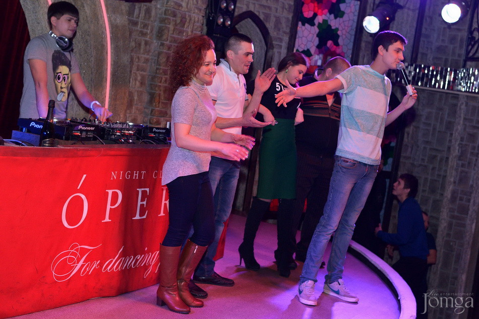 Фотография с Чак-чак Party в Опера