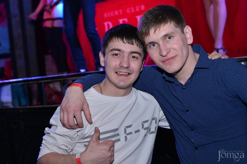 Фотография с Чак-чак Party в Опера