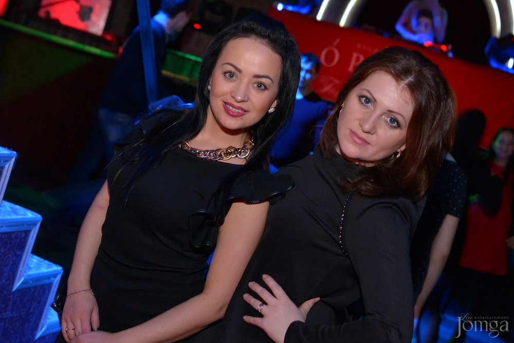 Фотография с Чак-чак Party в Опера