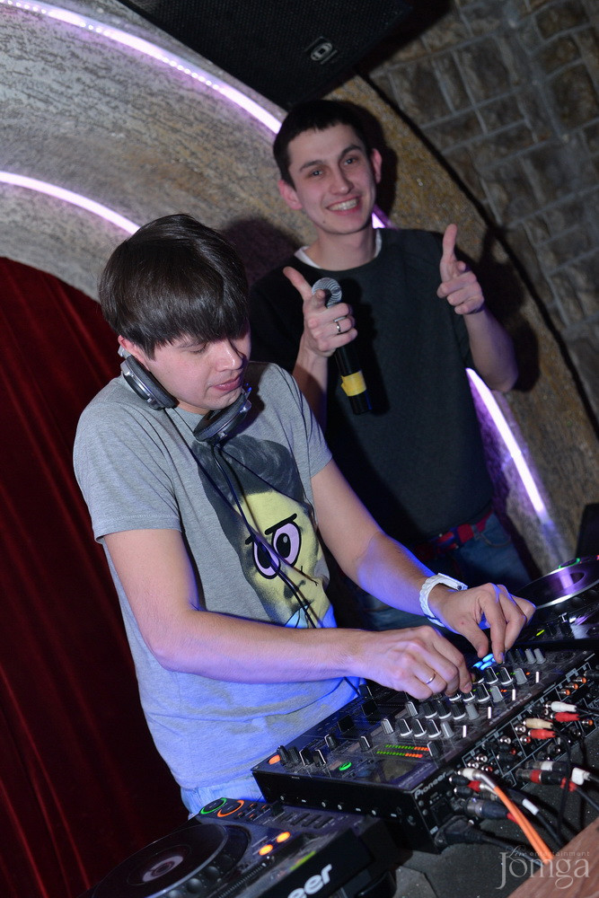 Фотография с Чак-чак Party в Опера