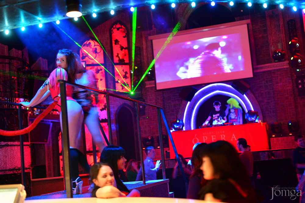 Фотография с Чак-чак Party в Опера