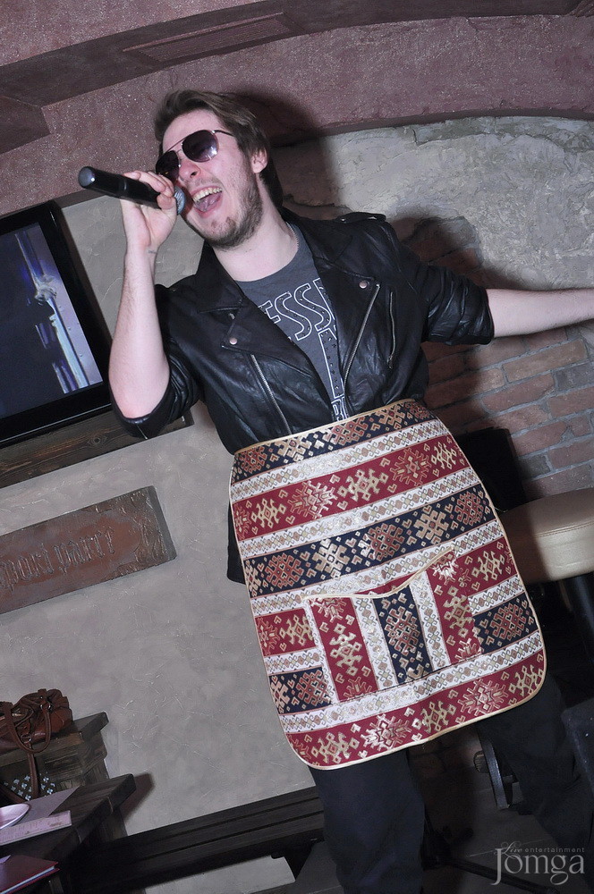 Фотография с 8 марта в Помегранат