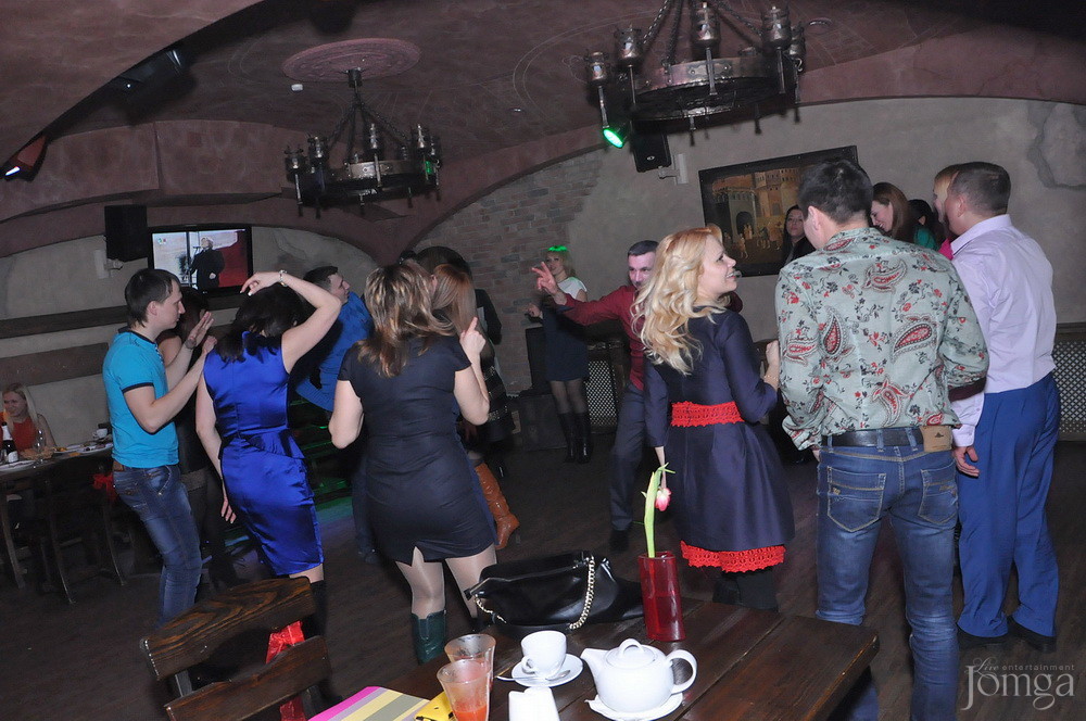 Фотография с 8 марта в Помегранат