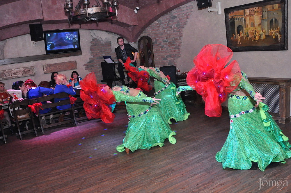 Фотография с 8 марта в Помегранат