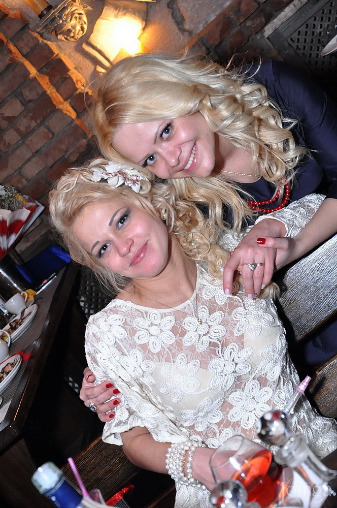 Фотография с 8 марта в Помегранат