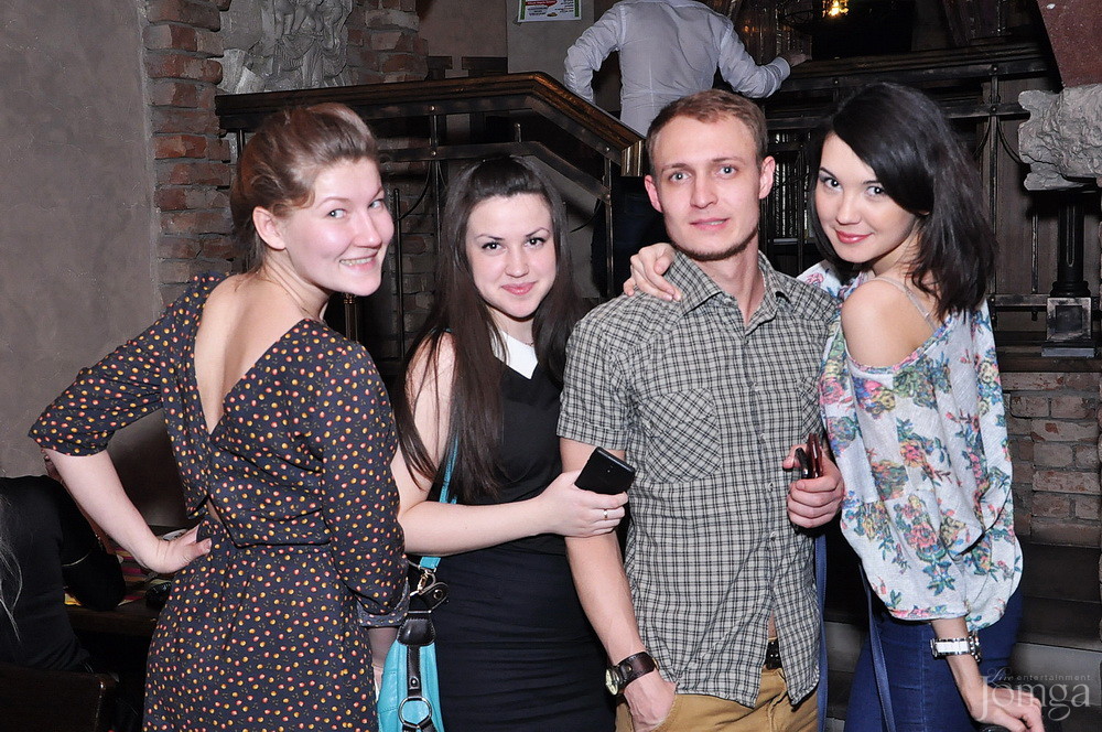 Фотография с 8 марта в Помегранат