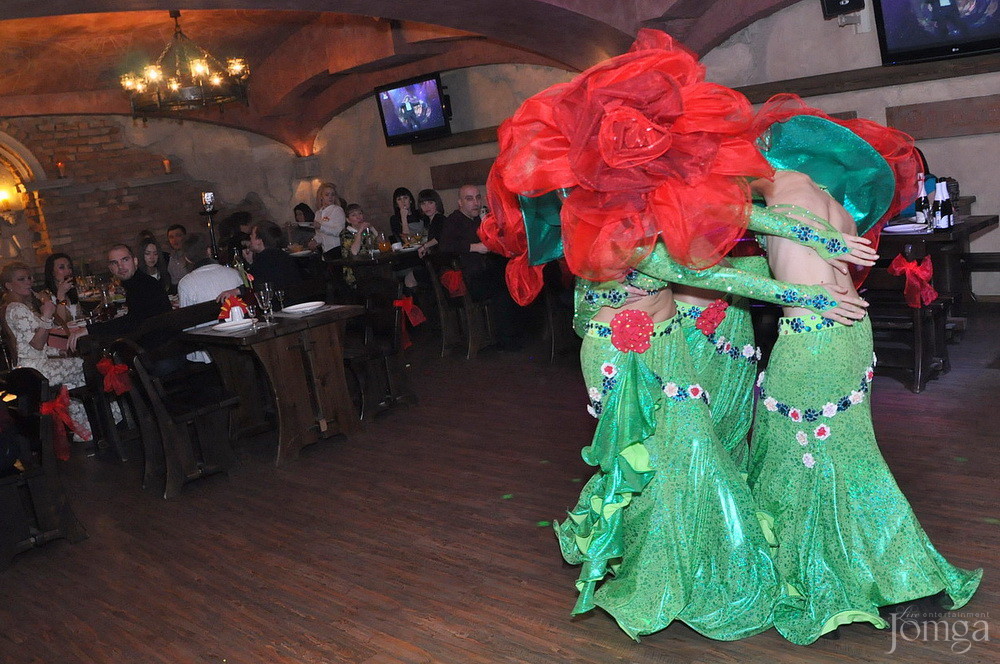 Фотография с 8 марта в Помегранат