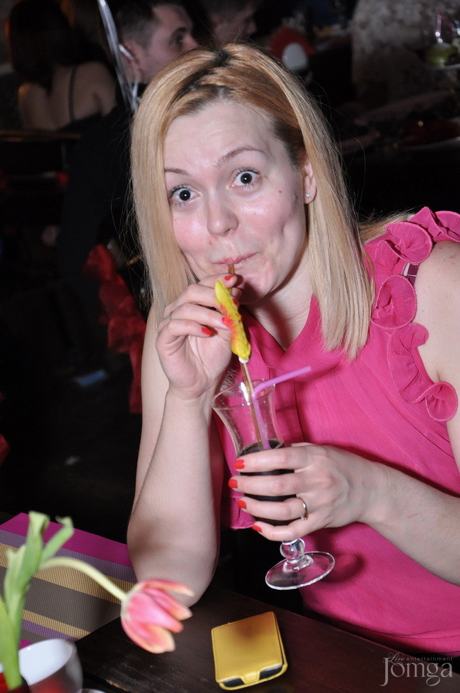 Фотография с 8 марта в Помегранат