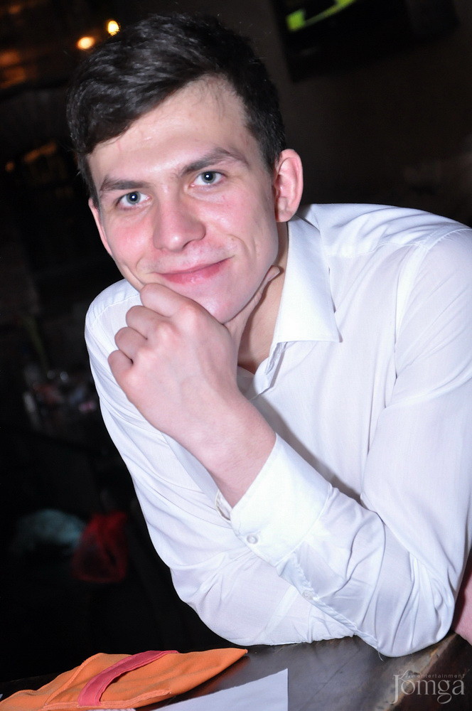 Фотография с 8 марта в Помегранат