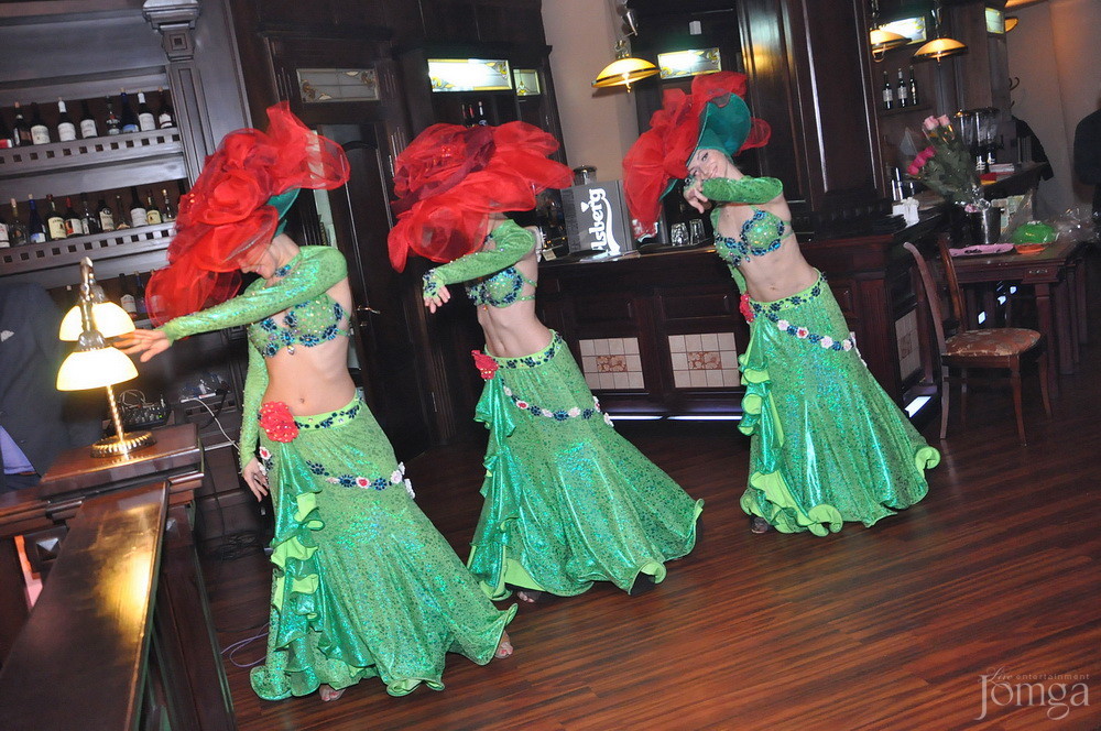 Фотография с 8 марта в Помегранат