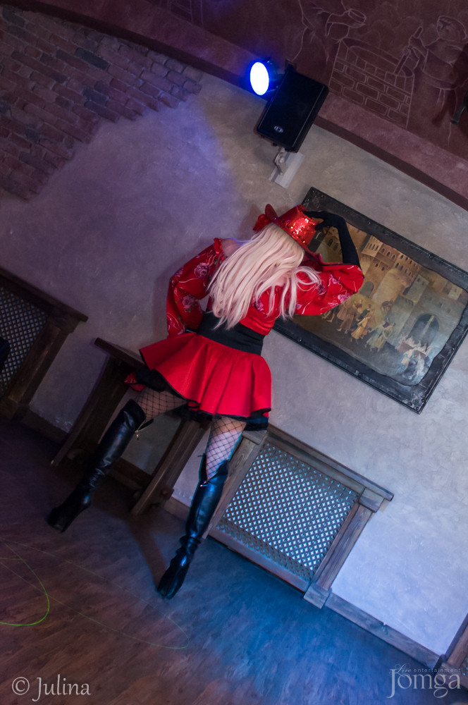 Фотография с Шоу двойников в Помегранат