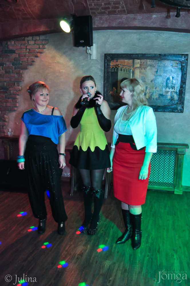 Фотография с Шоу двойников в Помегранат