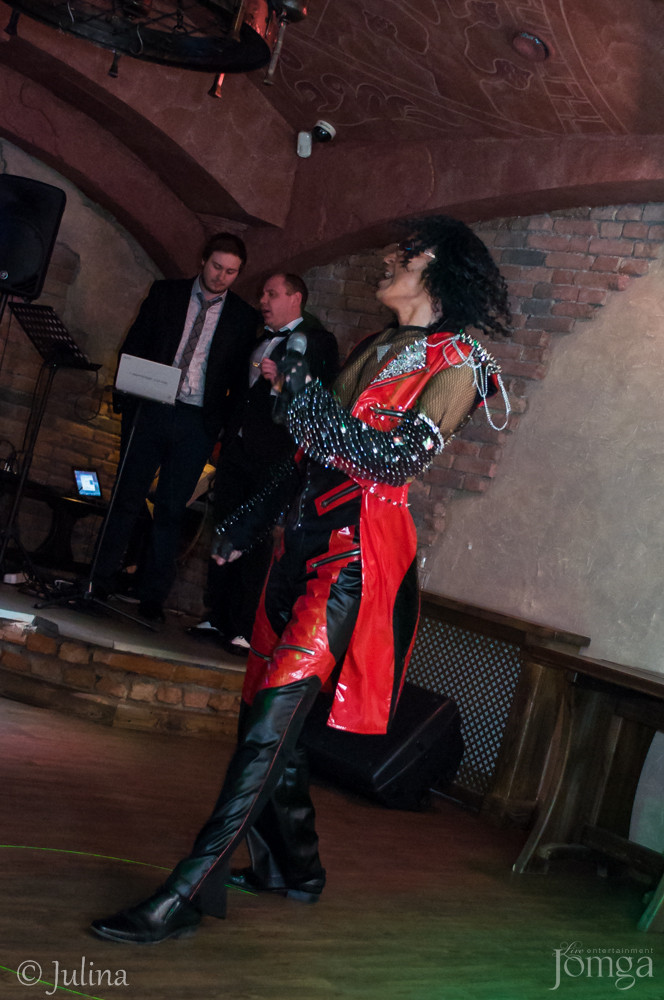 Фотография с Шоу двойников в Помегранат