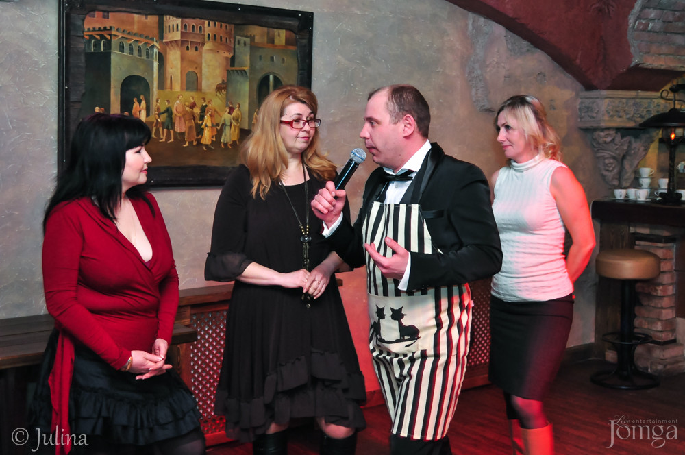 Фотография с Шоу двойников в Помегранат