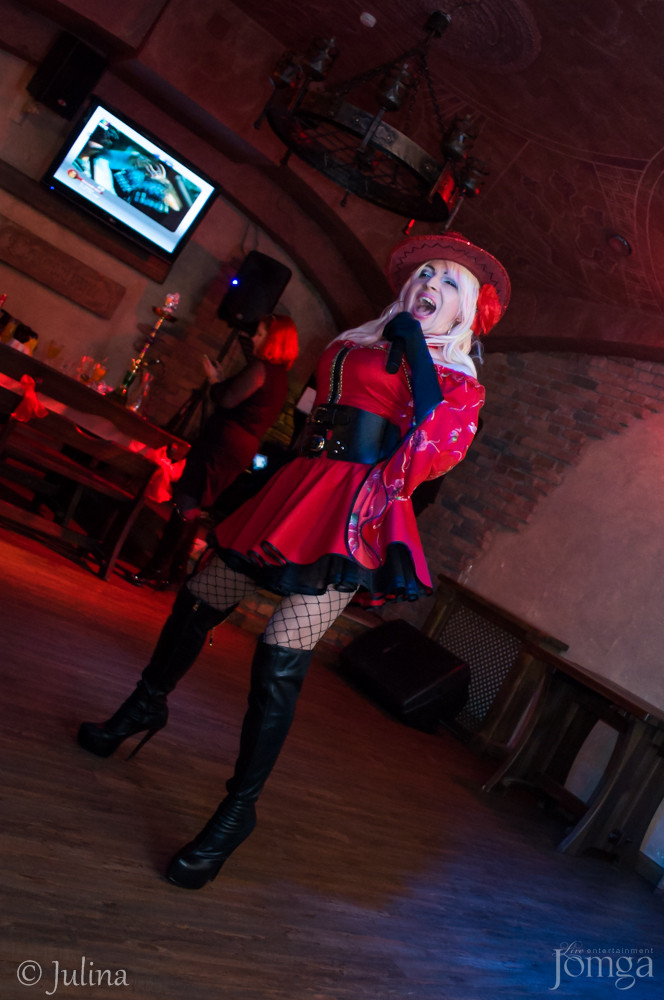 Фотография с Шоу двойников в Помегранат