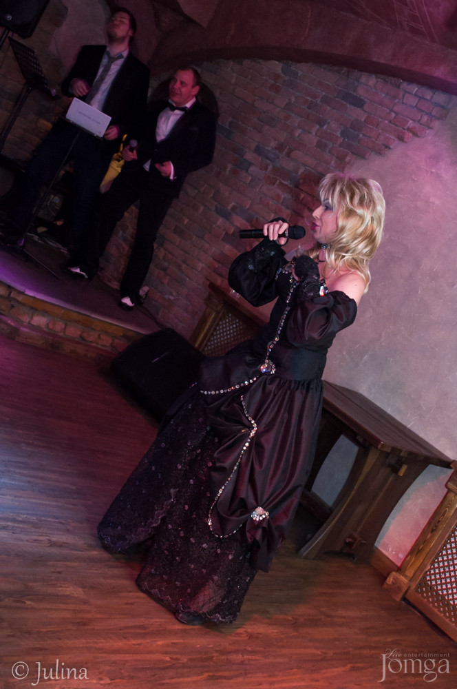 Фотография с Шоу двойников в Помегранат