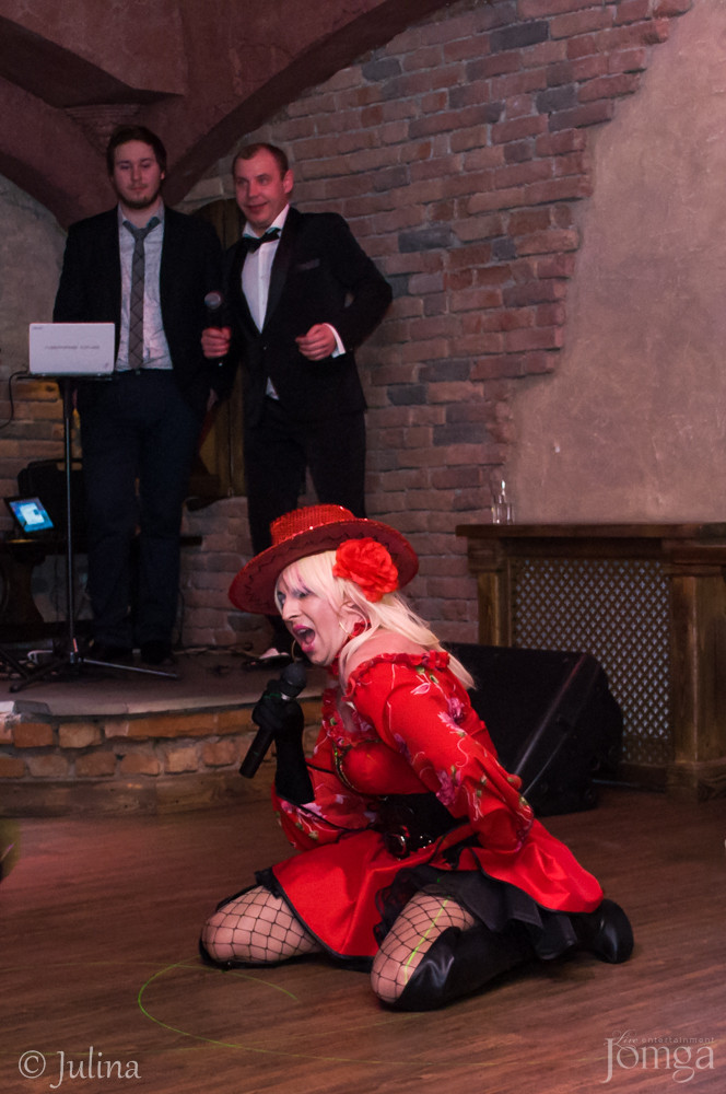 Фотография с Шоу двойников в Помегранат