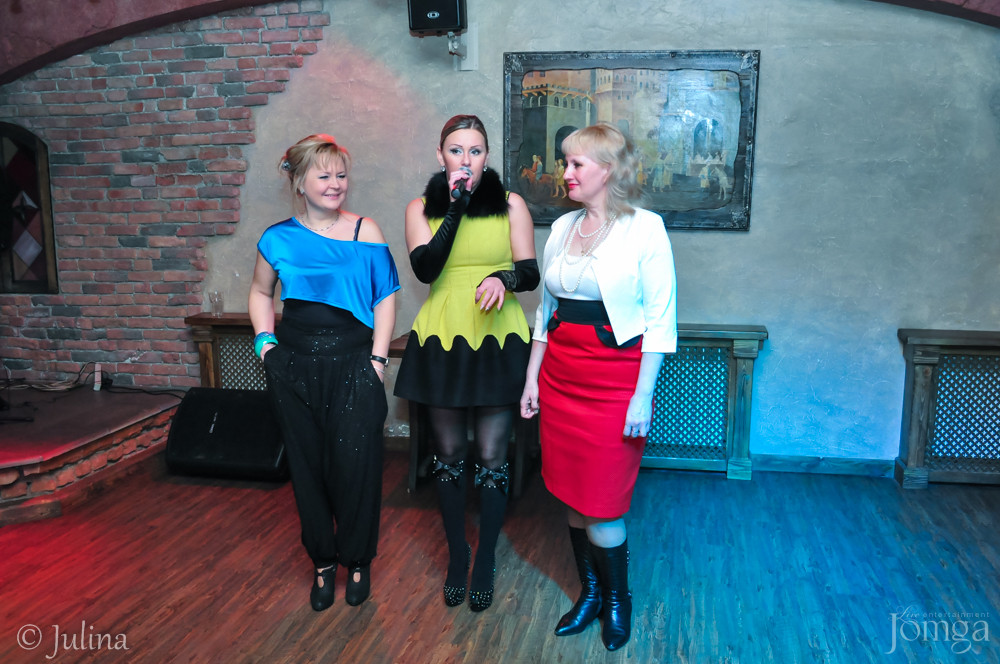 Фотография с Шоу двойников в Помегранат