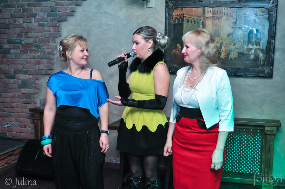 Фотография с Шоу двойников в Помегранат