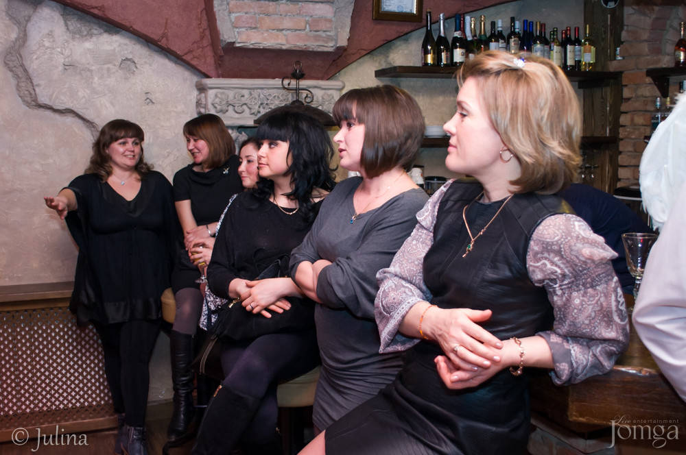 Фотография с Шоу двойников в Помегранат