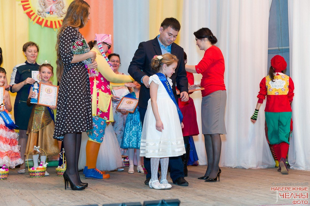 Фотография с Городской конкурс детского творчества «Национальная куколка» в Родник