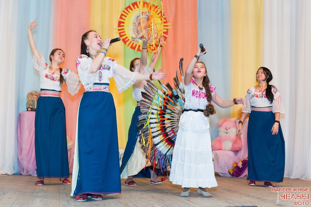 Фотография с Городской конкурс детского творчества «Национальная куколка» в Родник