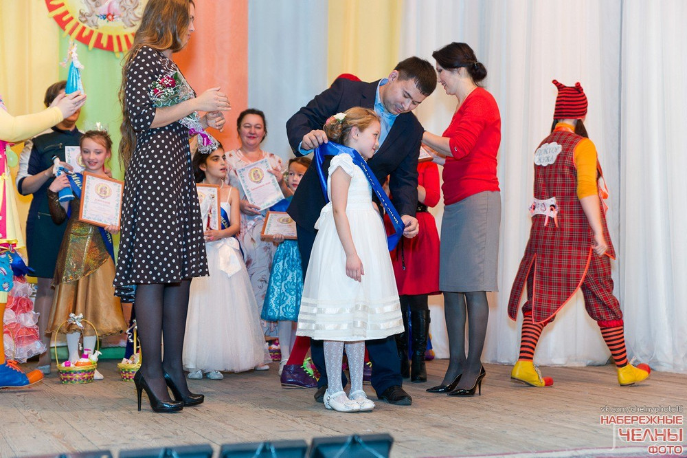 Фотография с Городской конкурс детского творчества «Национальная куколка» в Родник