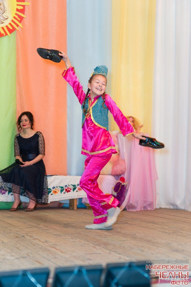 Фотография с Городской конкурс детского творчества «Национальная куколка» в Родник