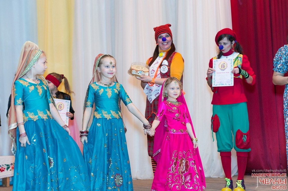 Фотография с Городской конкурс детского творчества «Национальная куколка» в Родник