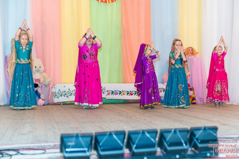Фотография с Городской конкурс детского творчества «Национальная куколка» в Родник