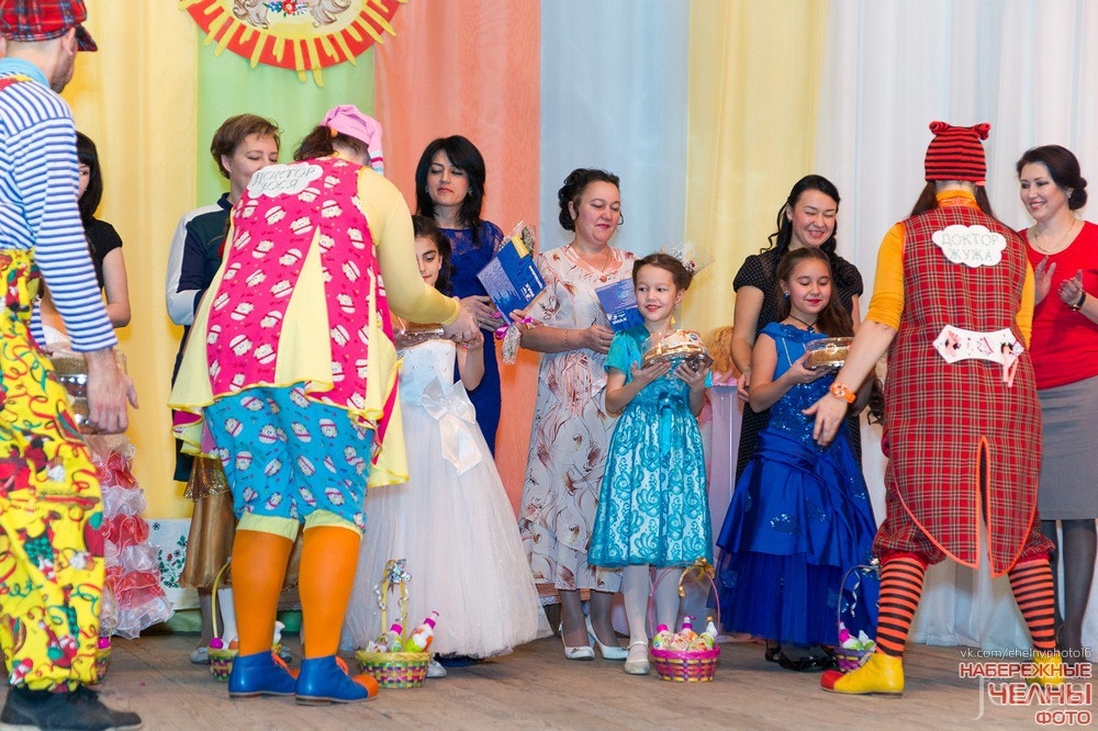 Фотография с Городской конкурс детского творчества «Национальная куколка» в Родник