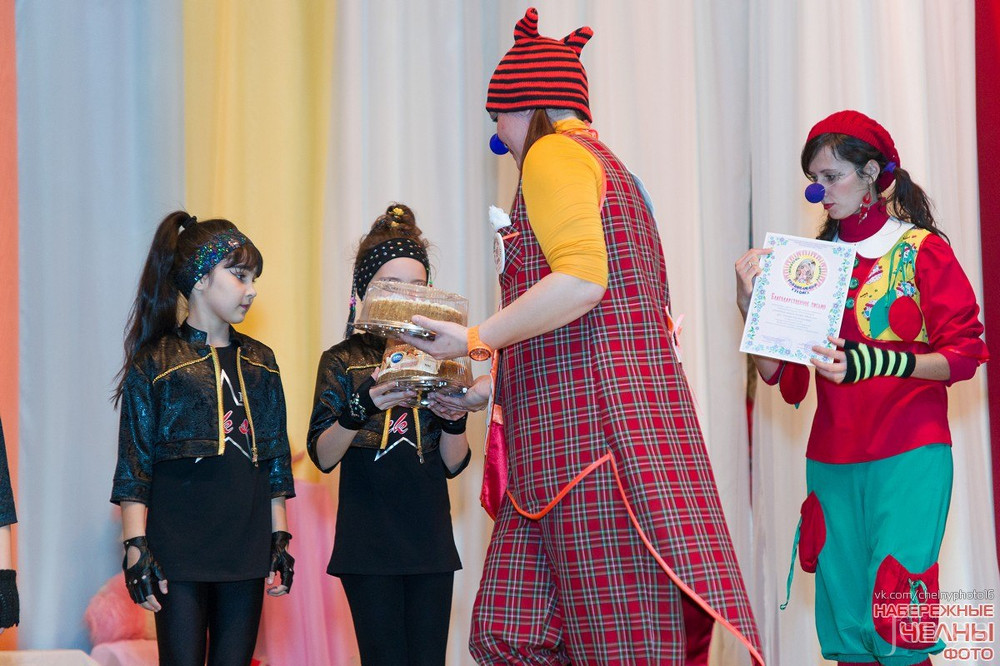 Фотография с Городской конкурс детского творчества «Национальная куколка» в Родник