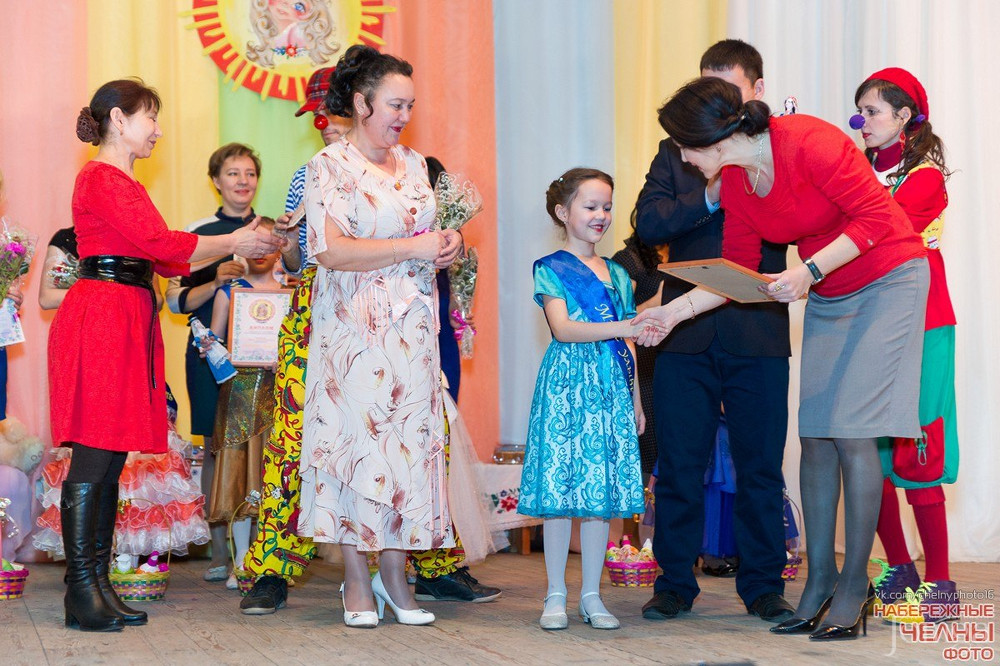 Фотография с Городской конкурс детского творчества «Национальная куколка» в Родник