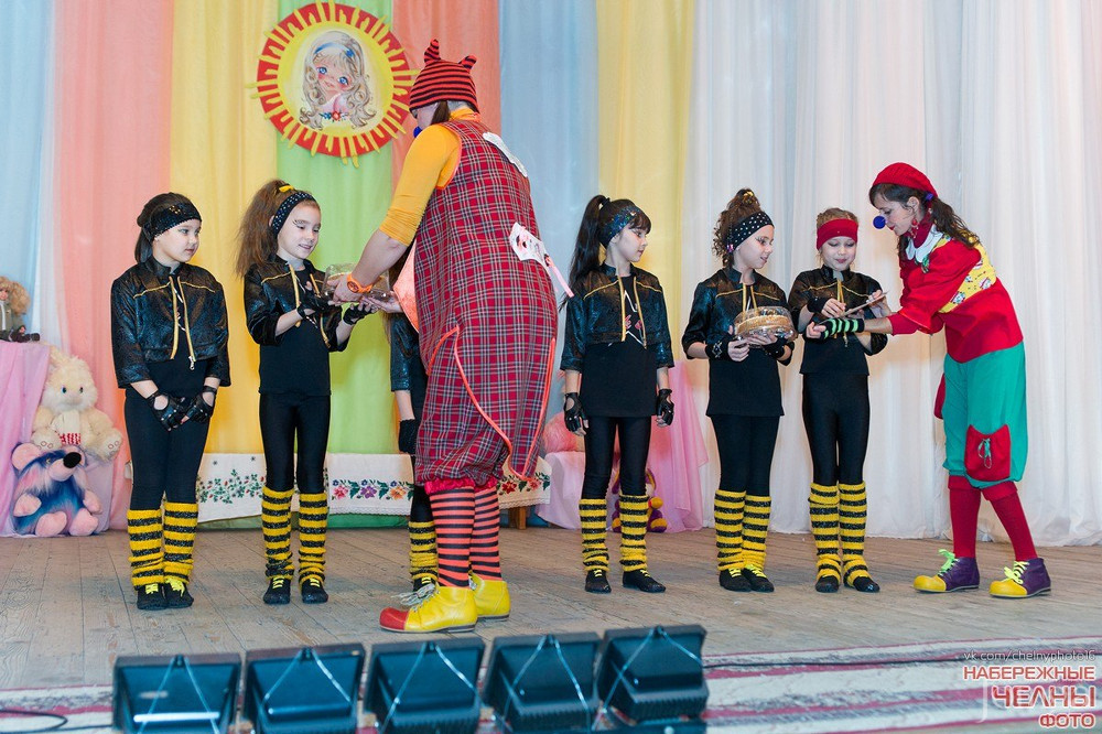 Фотография с Городской конкурс детского творчества «Национальная куколка» в Родник