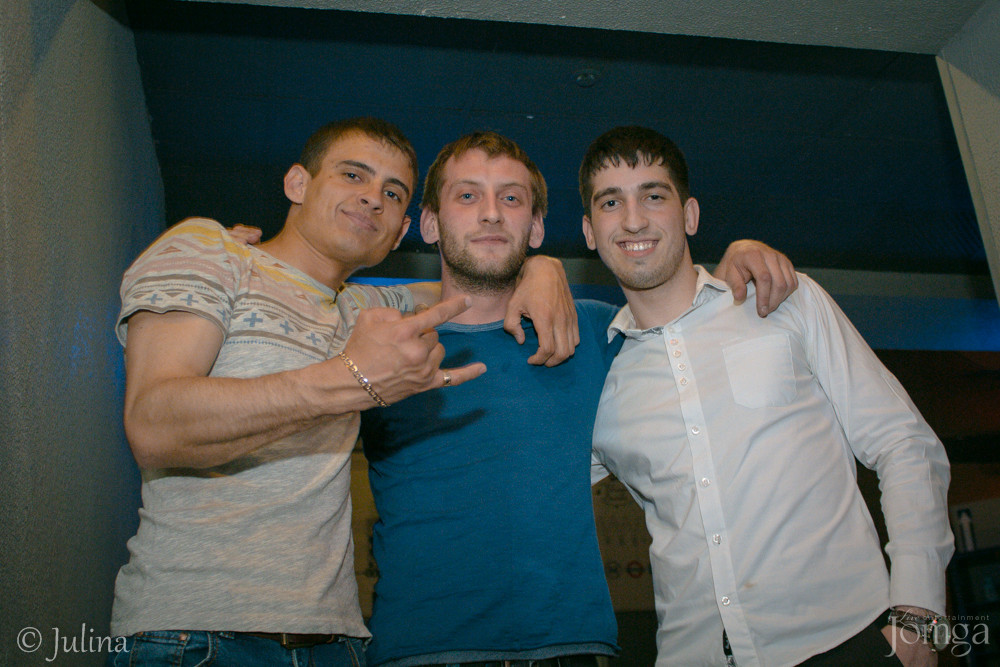 Фотография с Dj NIKI STOUN, DJ ARNESSI  в СТ КЛАБ 