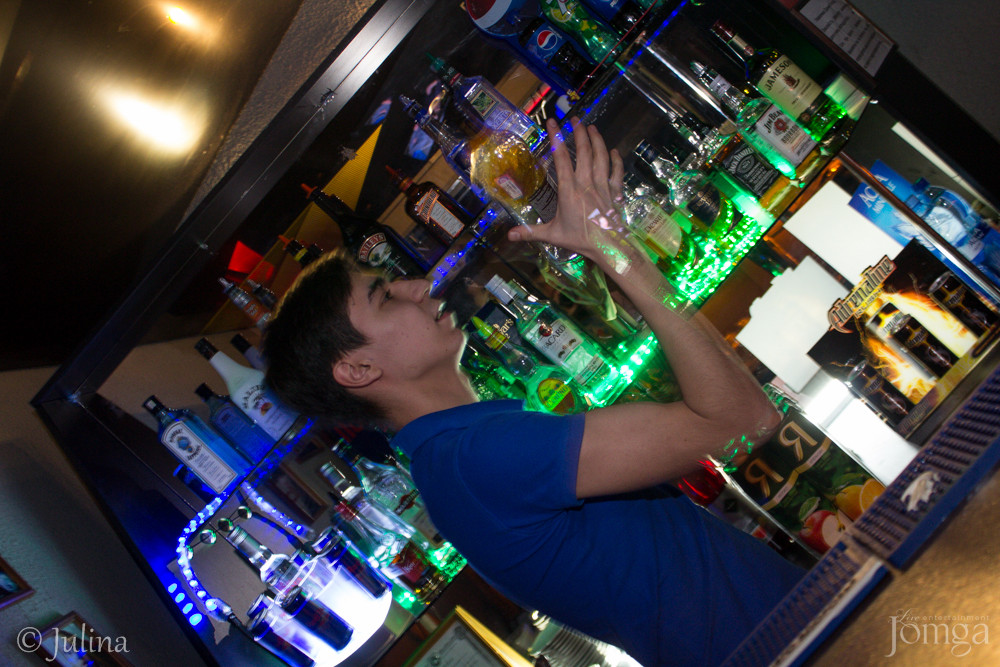 Фотография с Dj NIKI STOUN, DJ ARNESSI  в СТ КЛАБ 