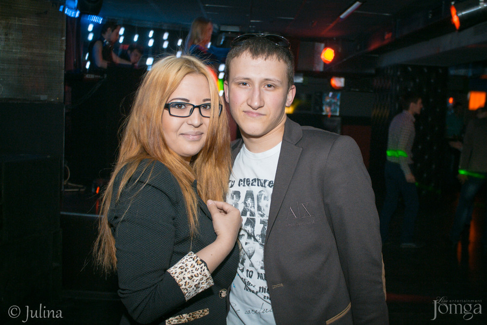 Фотография с Dj NIKI STOUN, DJ ARNESSI  в СТ КЛАБ 