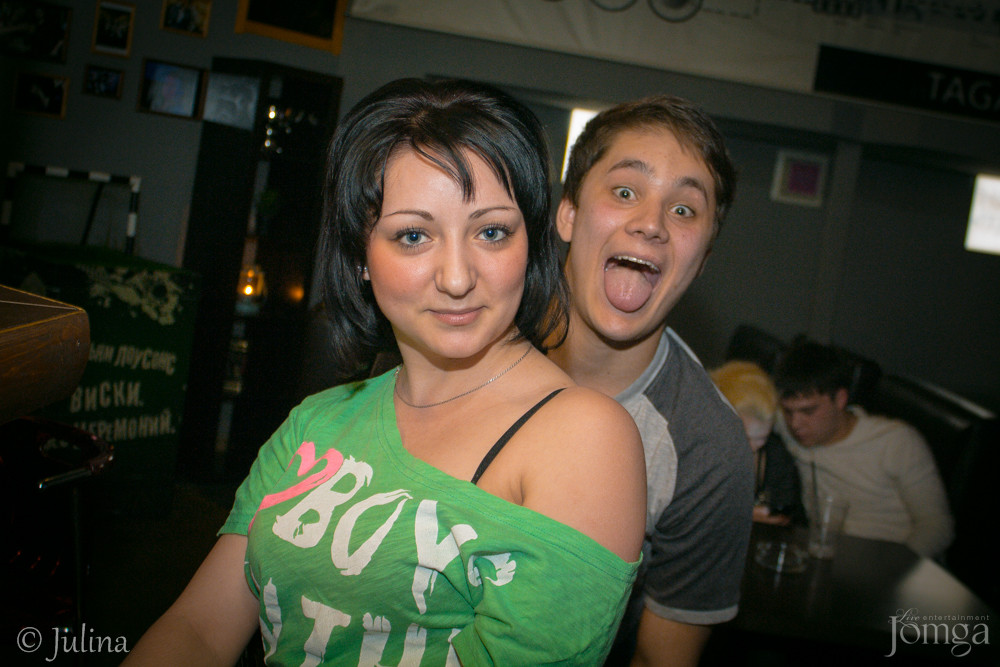 Фотография с Dj NIKI STOUN, DJ ARNESSI  в СТ КЛАБ 