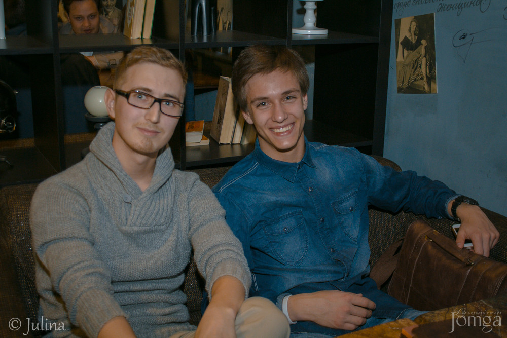 Фотография с Dj NIKI STOUN, DJ ARNESSI  в СТ КЛАБ 