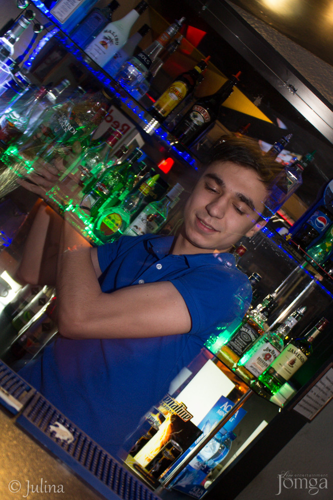 Фотография с Dj NIKI STOUN, DJ ARNESSI  в СТ КЛАБ 