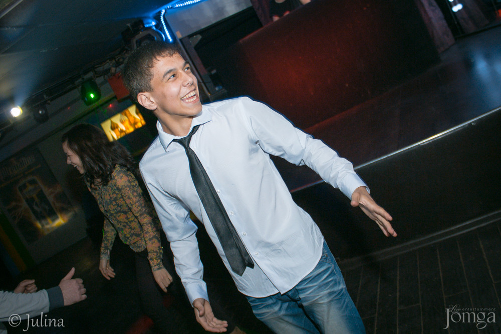 Фотография с Dj NIKI STOUN, DJ ARNESSI  в СТ КЛАБ 