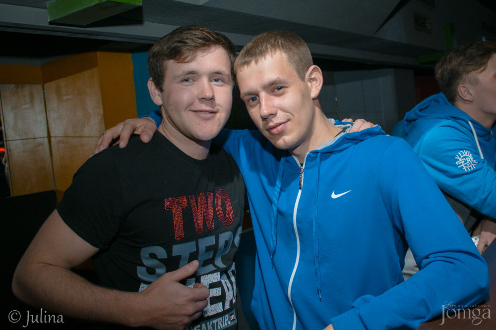 Фотография с Dj NIKI STOUN, DJ ARNESSI  в СТ КЛАБ 