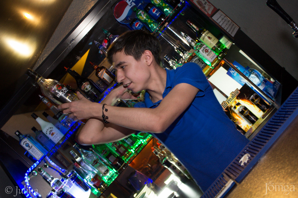 Фотография с Dj NIKI STOUN, DJ ARNESSI  в СТ КЛАБ 