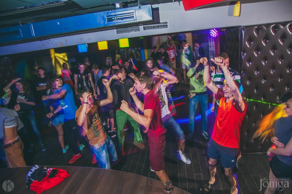 Фотография с DJ Pill One в СТ КЛАБ 