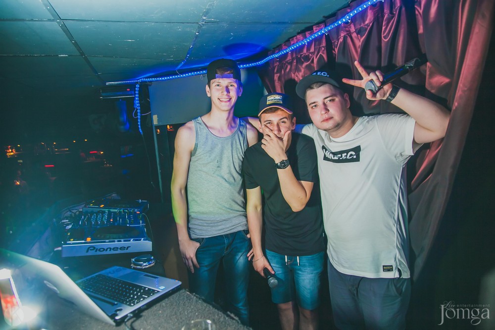 Фотография с DJ Pill One в СТ КЛАБ 