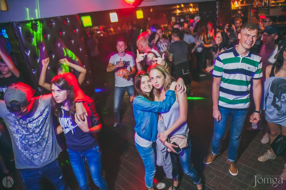 Фотография с DJ Pill One в СТ КЛАБ 