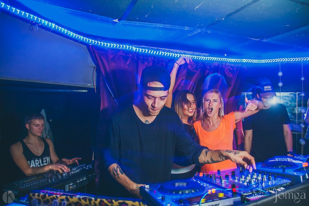 Фотография с DJ Pill One в СТ КЛАБ 
